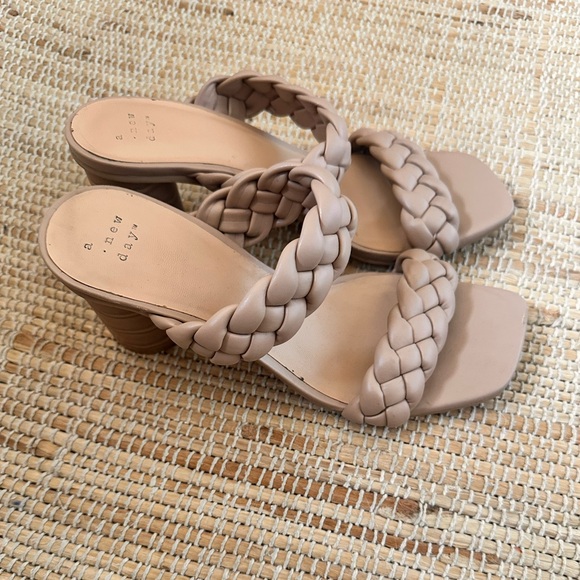 A new day brand. Pinkish taupe heels. Size 7 1/2 women’s. Square toed. - Picture 4 of 4